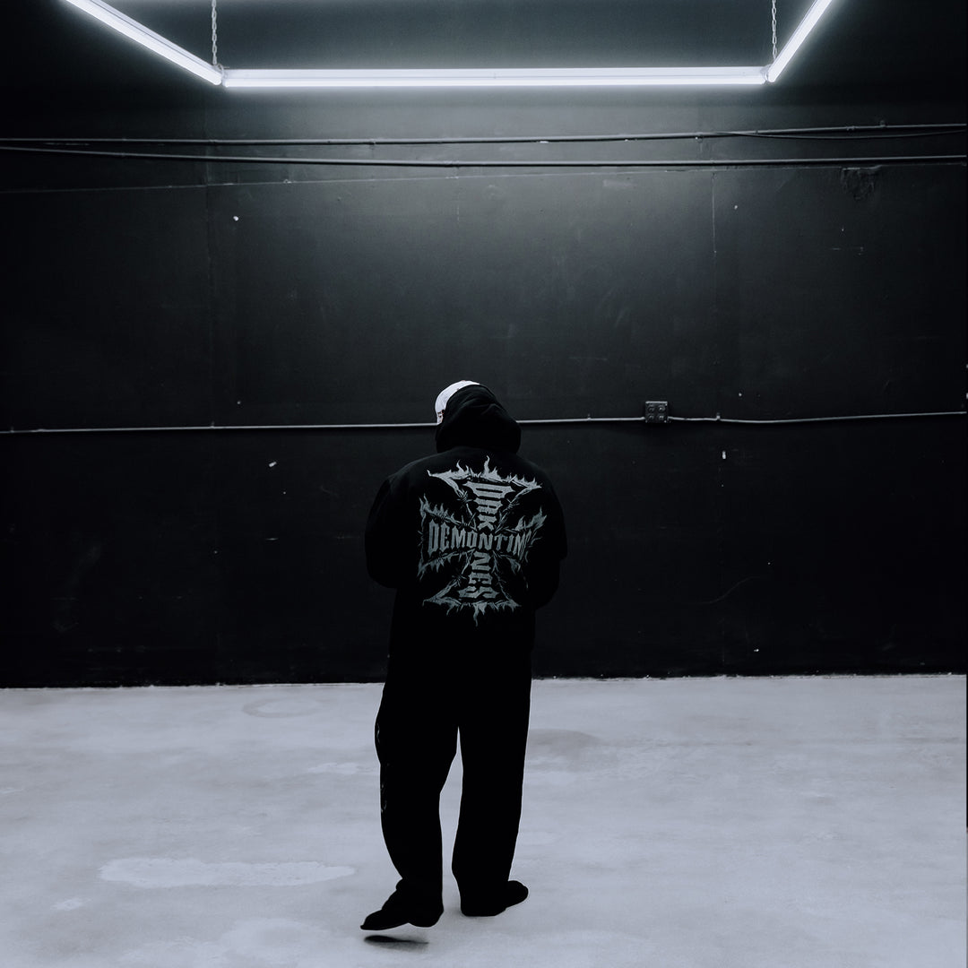 Crest Zip up Hoodie ( Black )