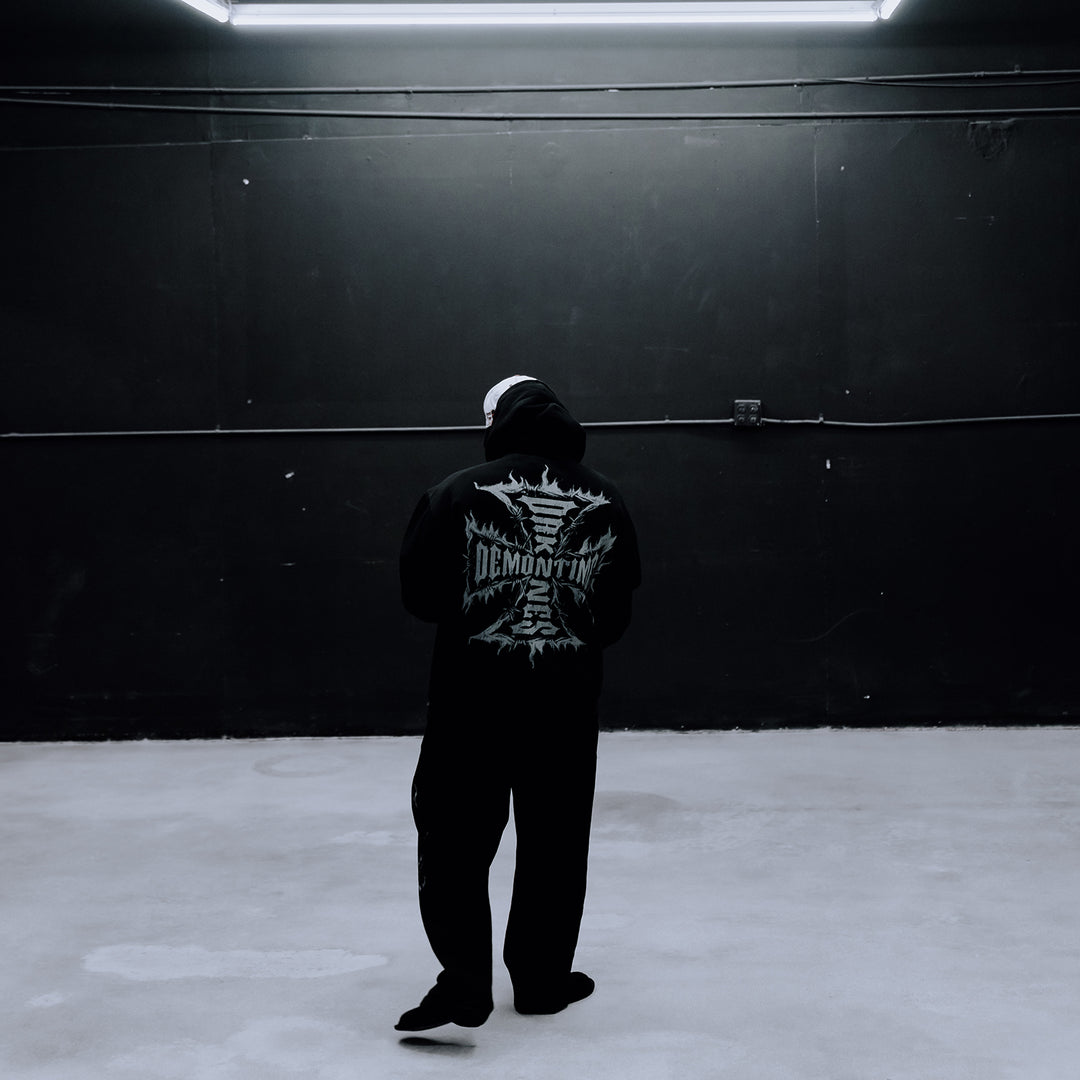 Crest Zip up Hoodie ( Black )