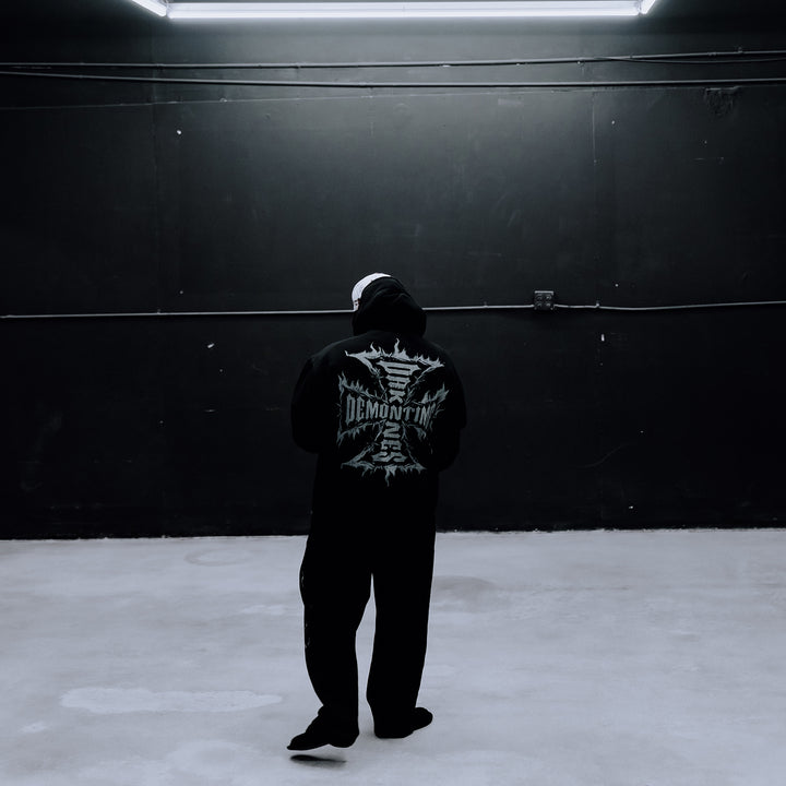 Crest Zip up Hoodie ( Black )