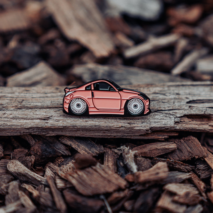 Nissan 350Z Pin
