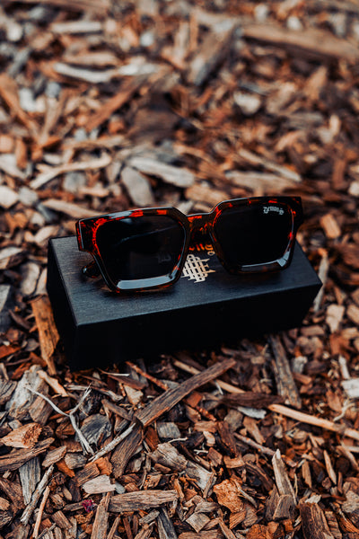 Demons Sunglasses [ Brown Tiger ]